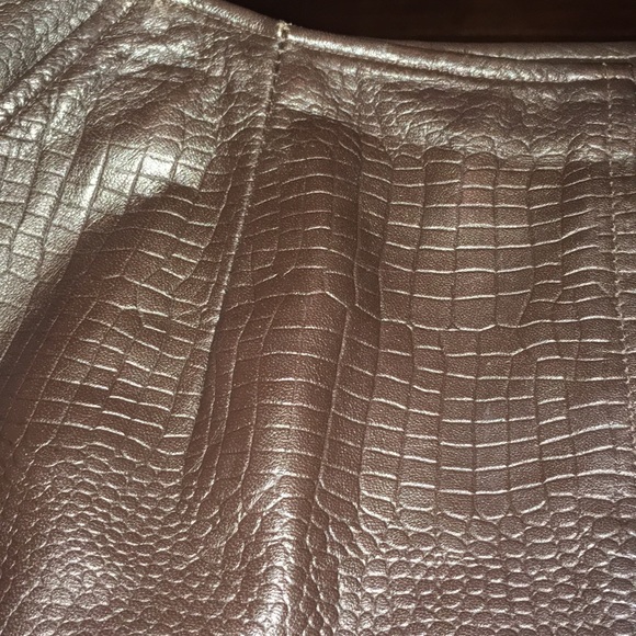 Brown Genuine Leather Crocodile Skirt Size 12 - Picture 4 of 5